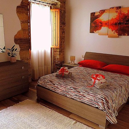 Sa Fabbrica De Sant'Anna Bed and Breakfast Cagliari Buitenkant foto